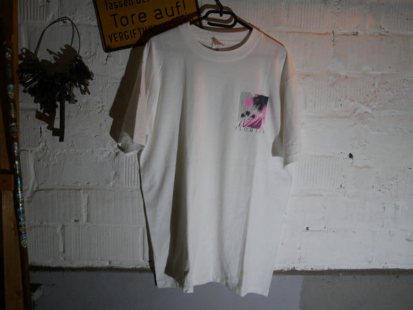 Vintage Graphic T-Shirt (XL)