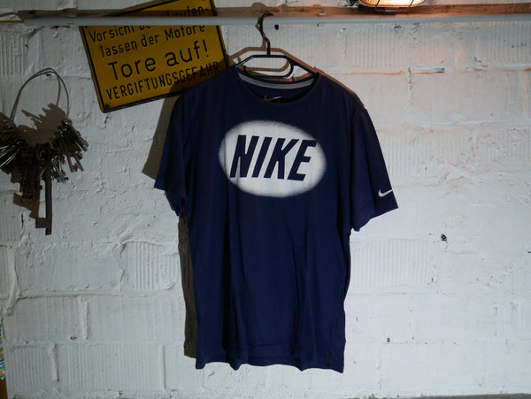 Vintage Nike T-Shirt (S/M)