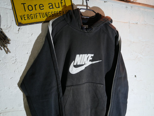 Vintage Nike Hoodie (M/L)