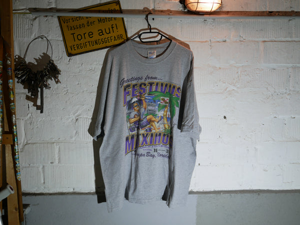 Vintage USA Graphic T-Shirt (XXL)