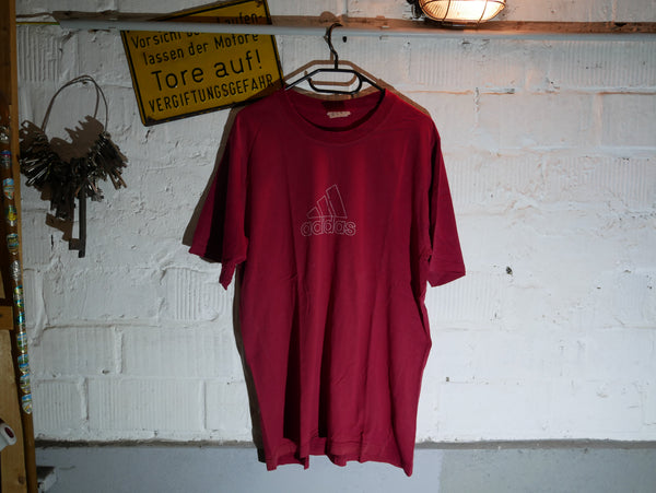 Vintage Adidas T-Shirt (M/L)