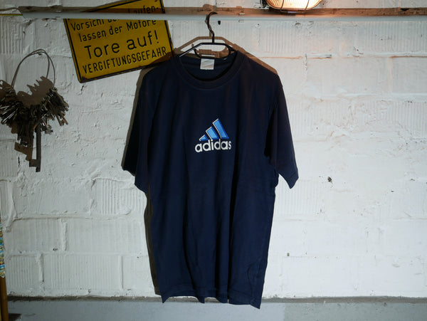 Vintage Adidas T-Shirt (M/L)