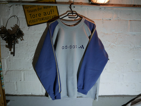 Vintage Bootleg Adidas Sweatshirt (XL)