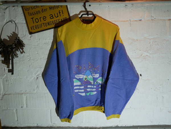 Vintage Adidas Sweatshirt (S/M)