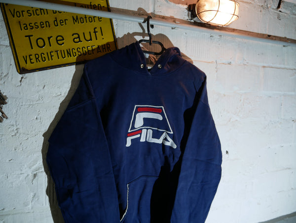 Vintage Fila Hoodie (M/L)