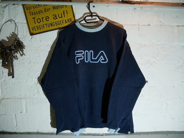 Vintage Fila Sweatshirt (L/XL)