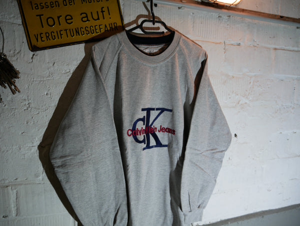 Vintage Bootleg Calvin Klein Sweatshirt (XL)