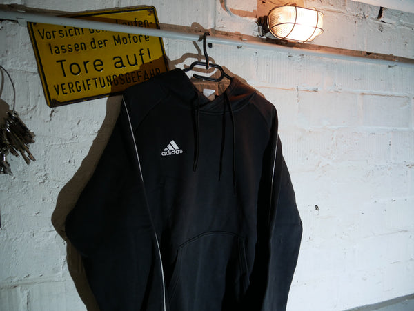 Vintage Adidas Hoodie (XL)