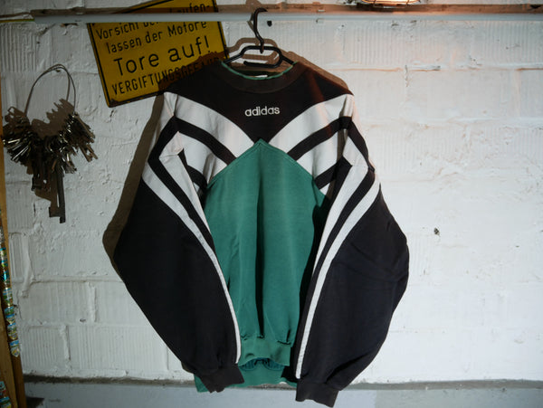 Vintage Adidas Sweatshirt (L)