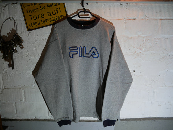 Vintage Fila Sweatshirt (L)