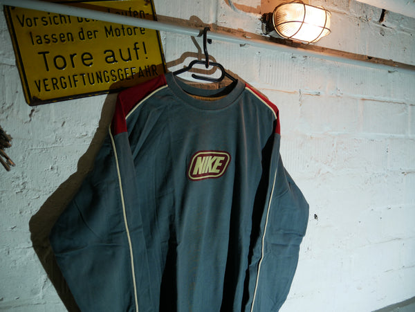 Vintage Nike Longsleeve (L/XL)