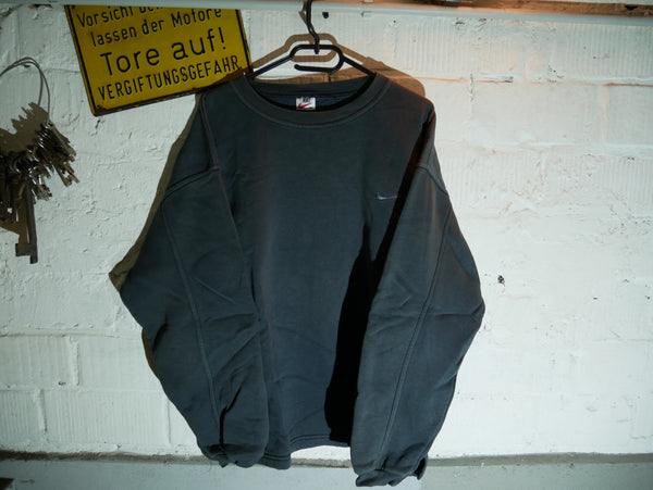 Vintage Bootleg Nike Sweatshirt (XL)