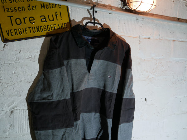 Vintage Tommy Hilfiger Longsleeve (L)