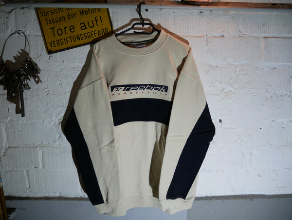 Vintage Reebok Sweatshirt (XL)