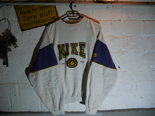 Vintage Nike Sweatshirt (M)