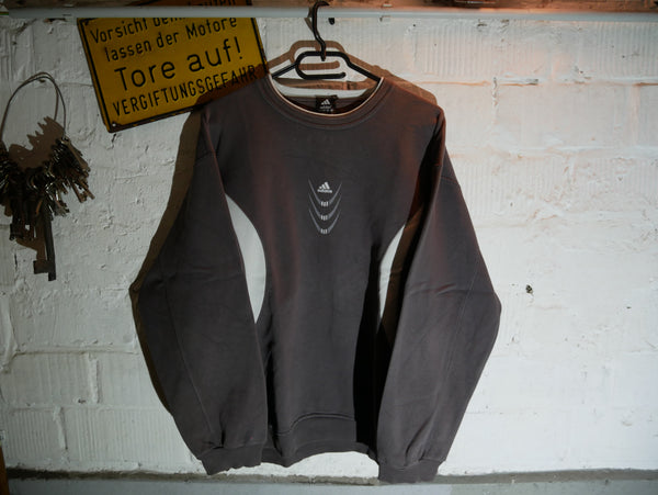 Vintage Bootleg Adidas Sweatshirt (L)