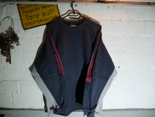 Vintage Adidas Sweatshirt (XL)