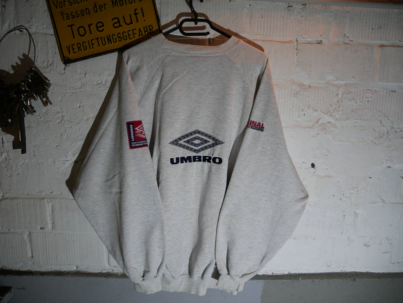 Vintage Umbro Sweatshirt (XL)