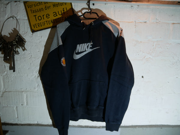 Vintage Nike Hoodie (M)