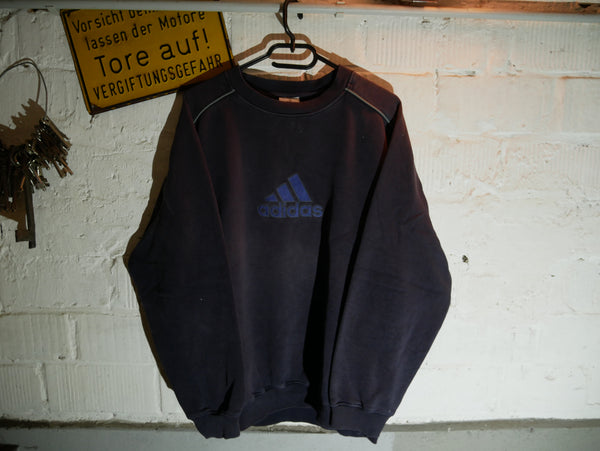 Vintage Adidas Sweatshirt (L/XL)