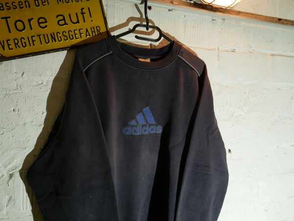 Vintage Adidas Sweatshirt (L/XL)
