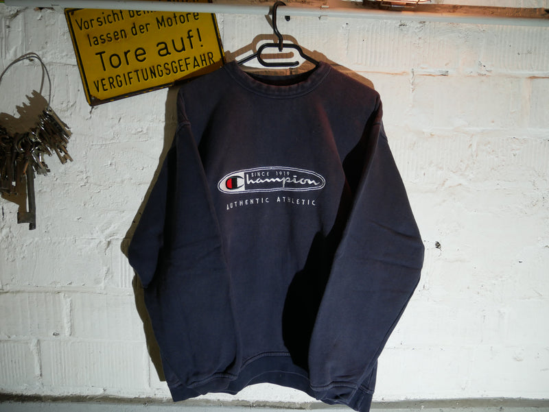 Vintage Champion Sweatshirt (L)