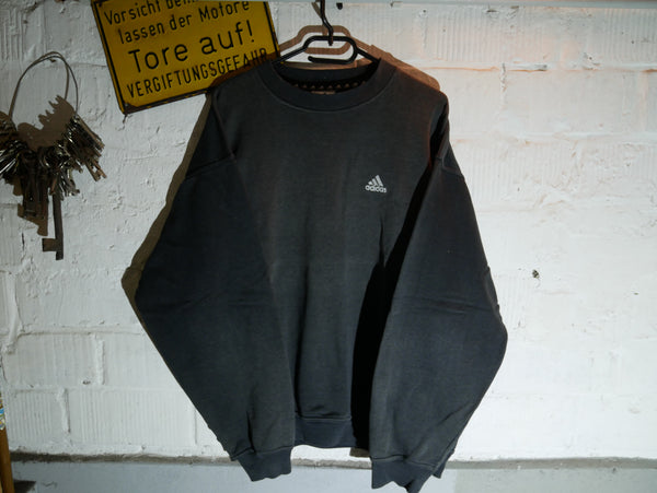 Vintage Adidas Sweatshirt (L/XL)