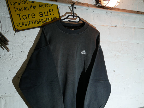 Vintage Adidas Sweatshirt (L/XL)