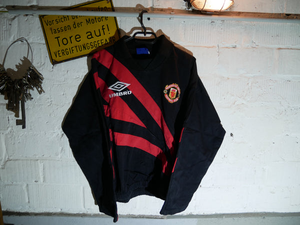 Vintage Umbro Sweatshirt (M)