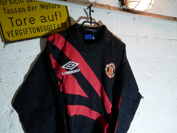 Vintage Umbro Sweatshirt (M)