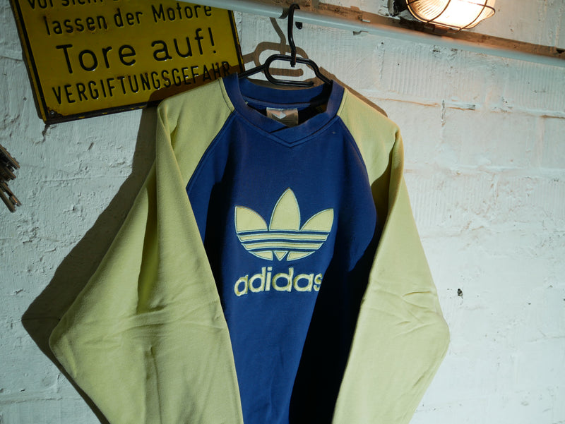 Vintage Adidas Sweatshirt (XL)