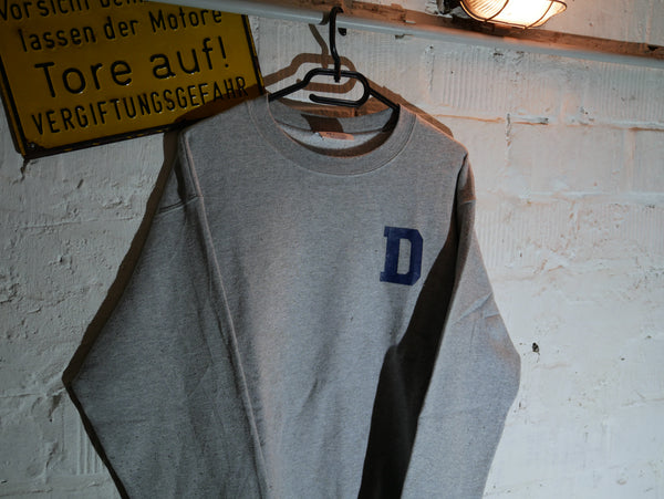 Vintage Champion Sweatshirt (L)